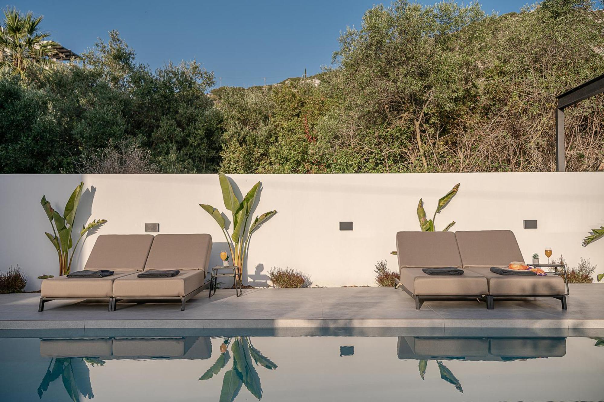Avrilia Seaside Villa Heated Pool Almirida Dış mekan fotoğraf